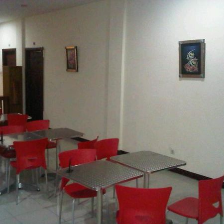 Benteng Hotel Pekanbaru Extérieur photo
